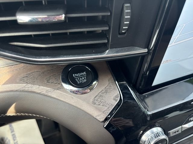 Used 2022 Ford Explorer Platinum w/ Equipment Group 601A image 28