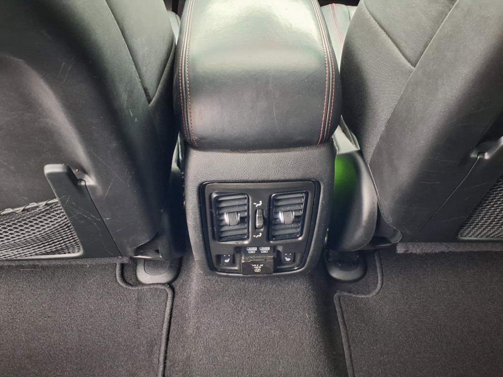 Used 2023 Dodge Durango GT image 12