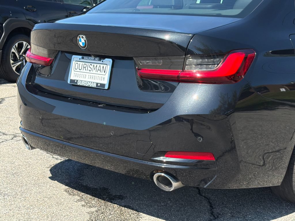 Used 2023 BMW 330i Sedan w/ Driving Assistance Package RWD image 6
