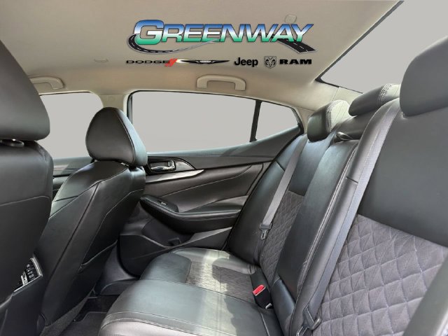 Used 2017 Nissan Maxima SR w/ Midnight Edition FWD image 14