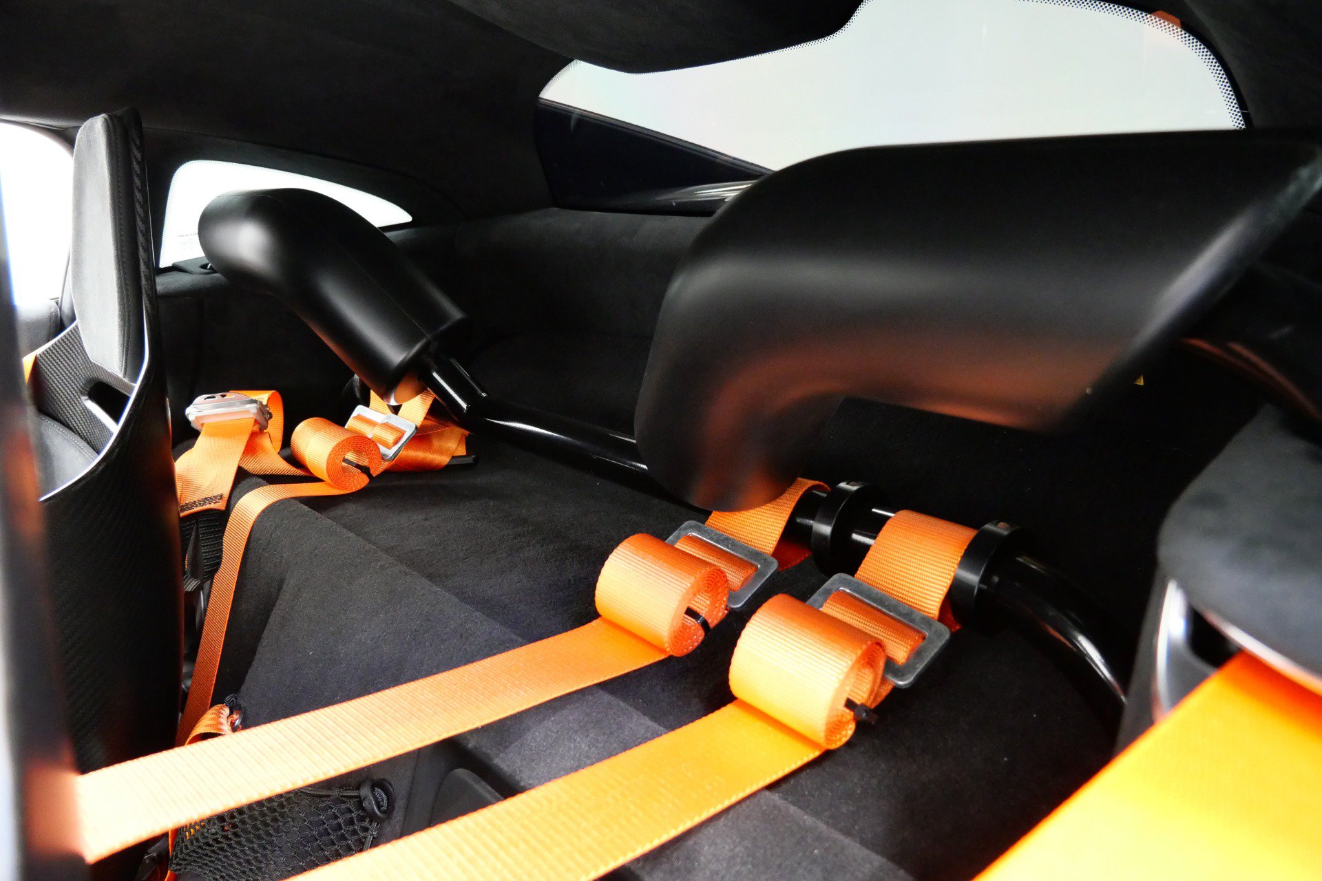 Used 2019 McLaren 600LT RWD image 15