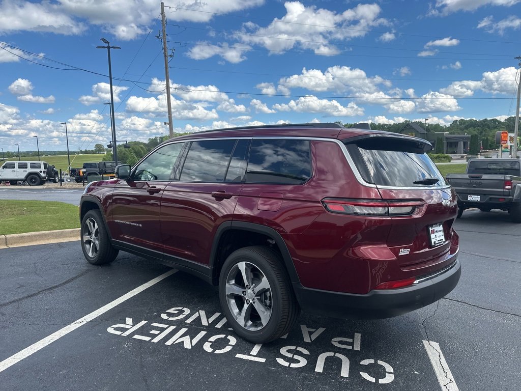 New 2025 Jeep Grand Cherokee L Limited image 9