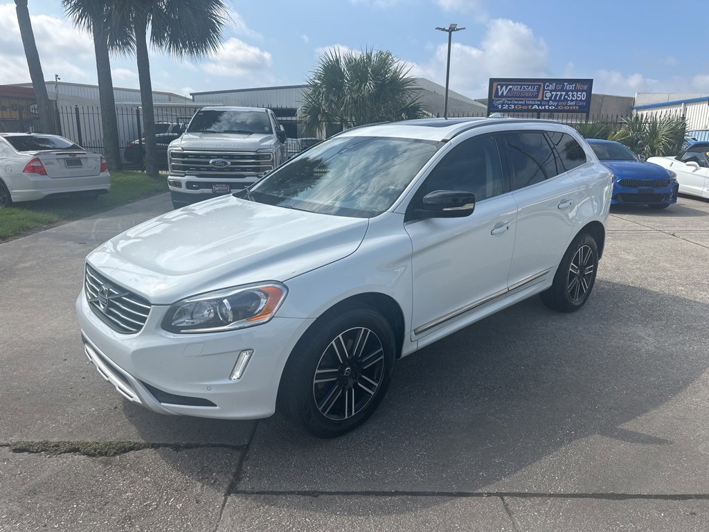 Used 2017 Volvo XC60 T5 Dynamic w/ Preferred Option Package