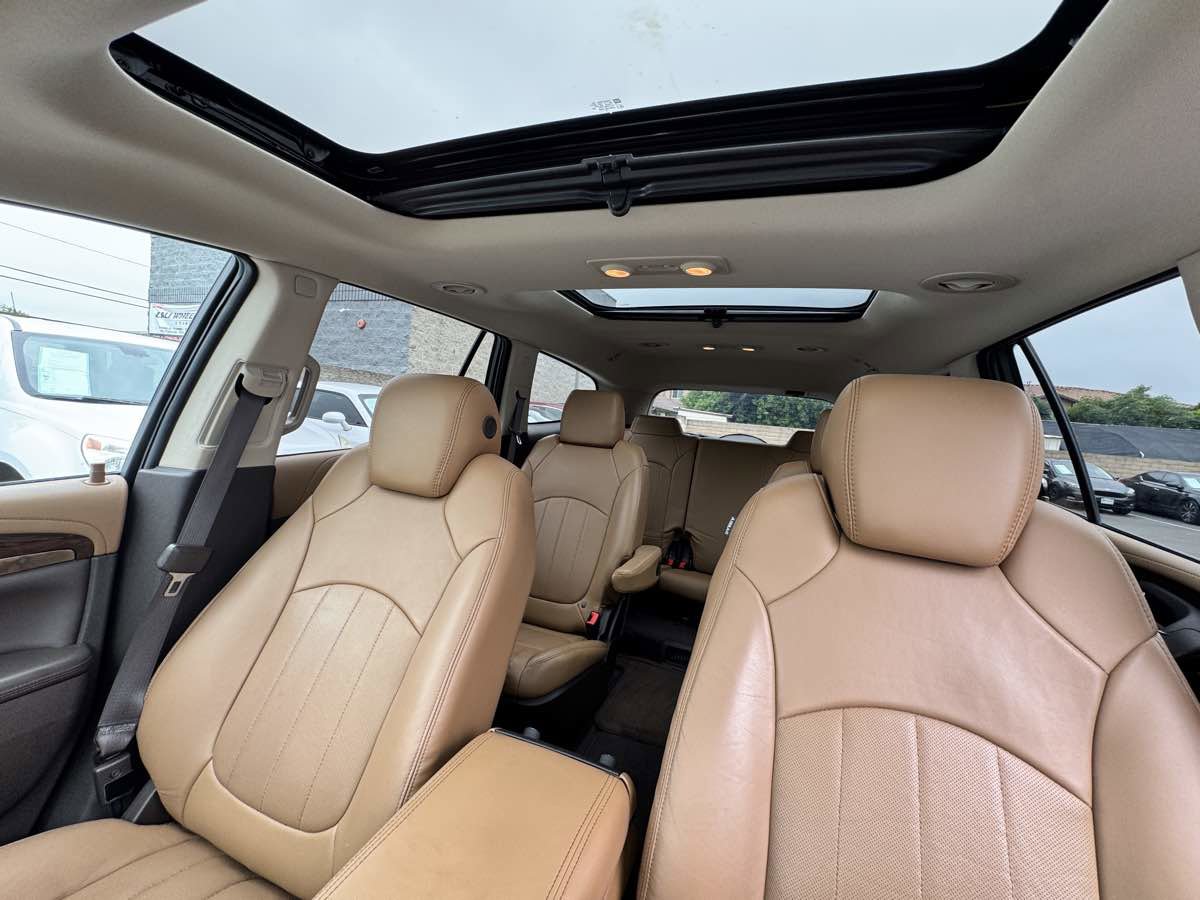 Used 2017 Buick Enclave Leather w/ Enclave Sport Touring Edition FWD image 40