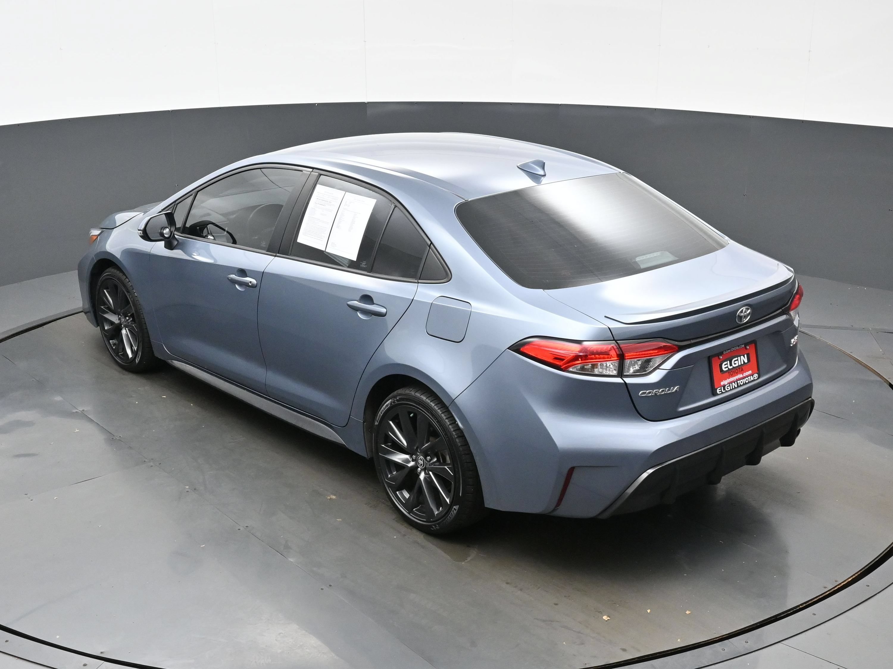 Used 2023 Toyota Corolla SE FWD image 37
