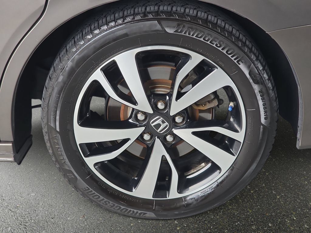 Used 2020 Honda Odyssey Elite image 32