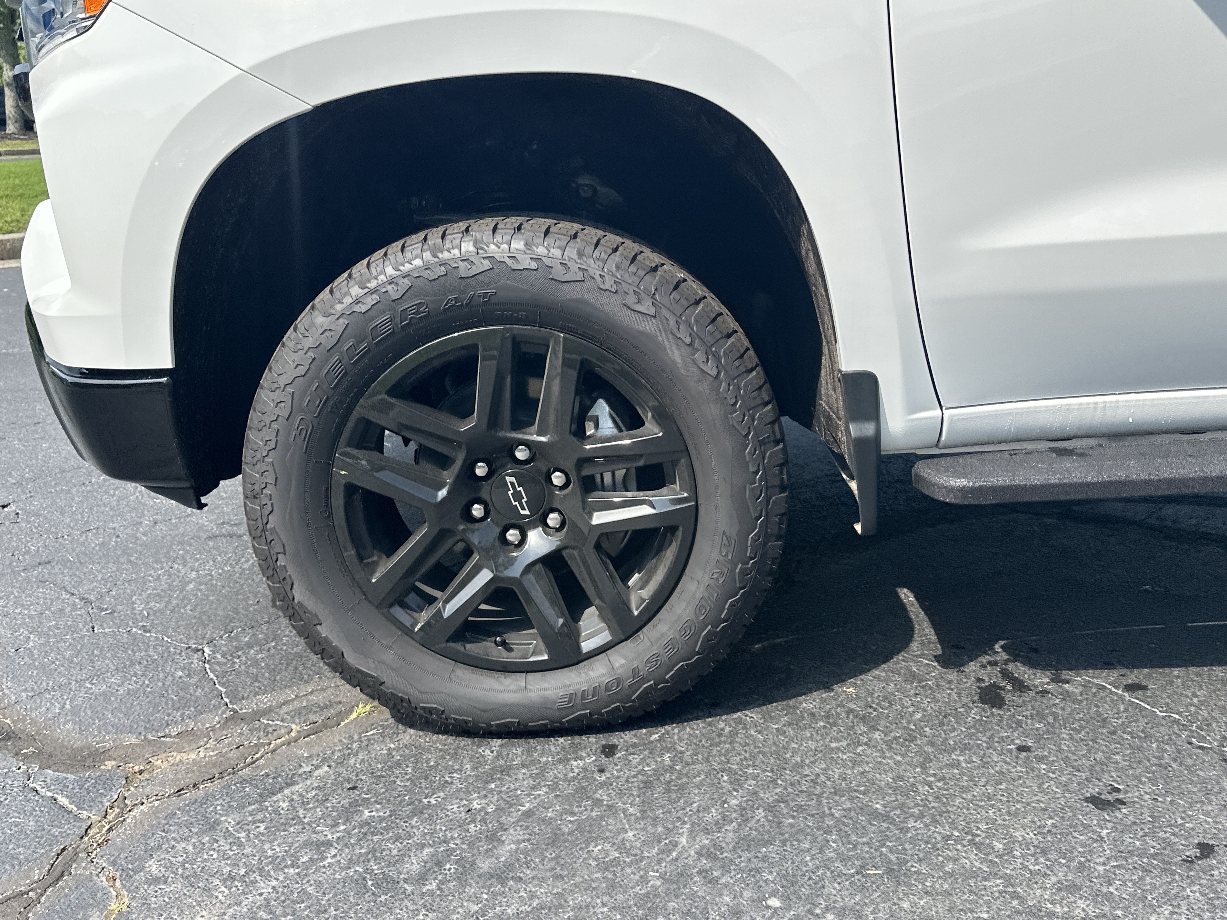 New 2026 Chevrolet Silverado 1500 LT Trail Boss w/ Safety Package AWD/4WD image 11