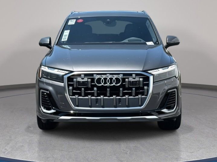 New 2025 Audi Q7 3.0T Prestige image 2