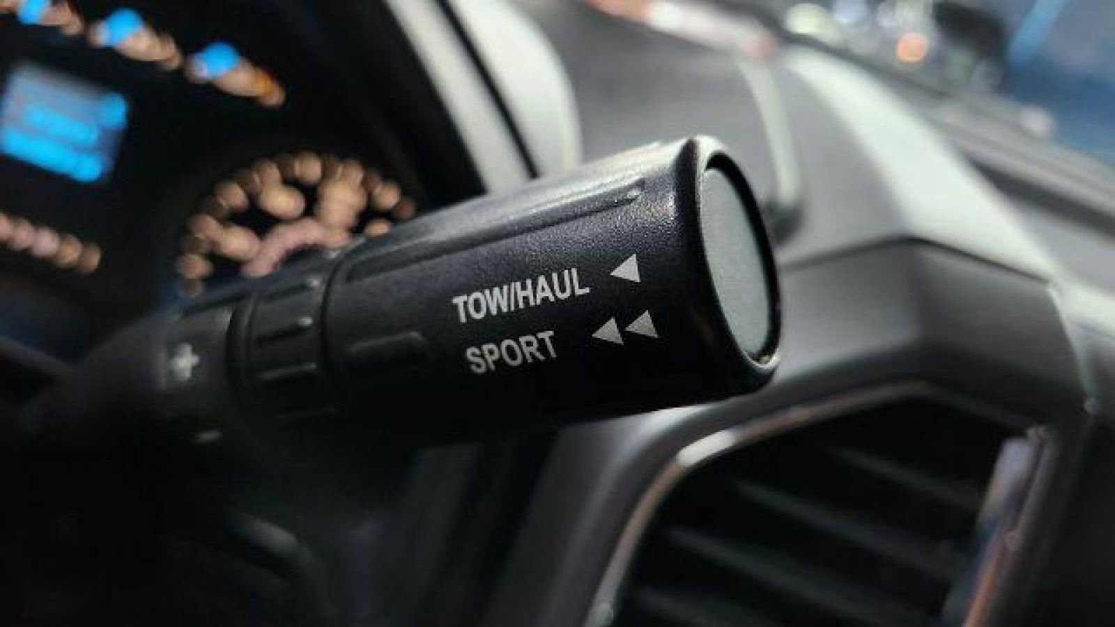 Used 2016 Ford F150 XLT AWD/4WD image 24