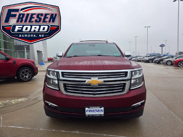 Used 2017 Chevrolet Suburban Premier AWD/4WD image 2
