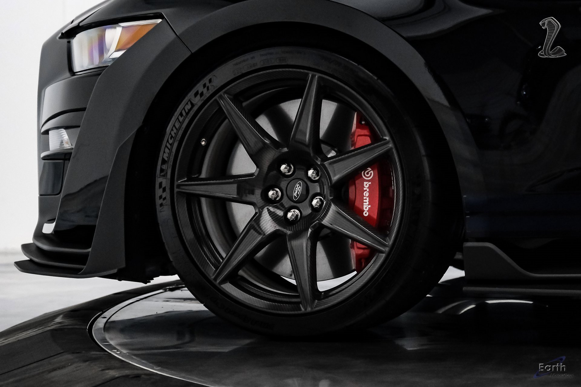 Used 2020 Ford Mustang Shelby GT500 w/ Carbon Fiber Track Pack image 62