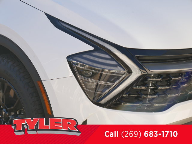 Used 2024 Kia Sportage X-Pro AWD/4WD image 10