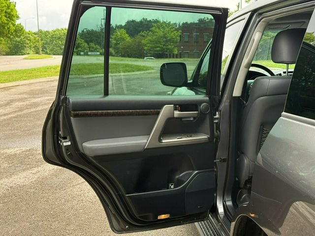 Used 2008 Toyota Land Cruiser AWD/4WD image 23