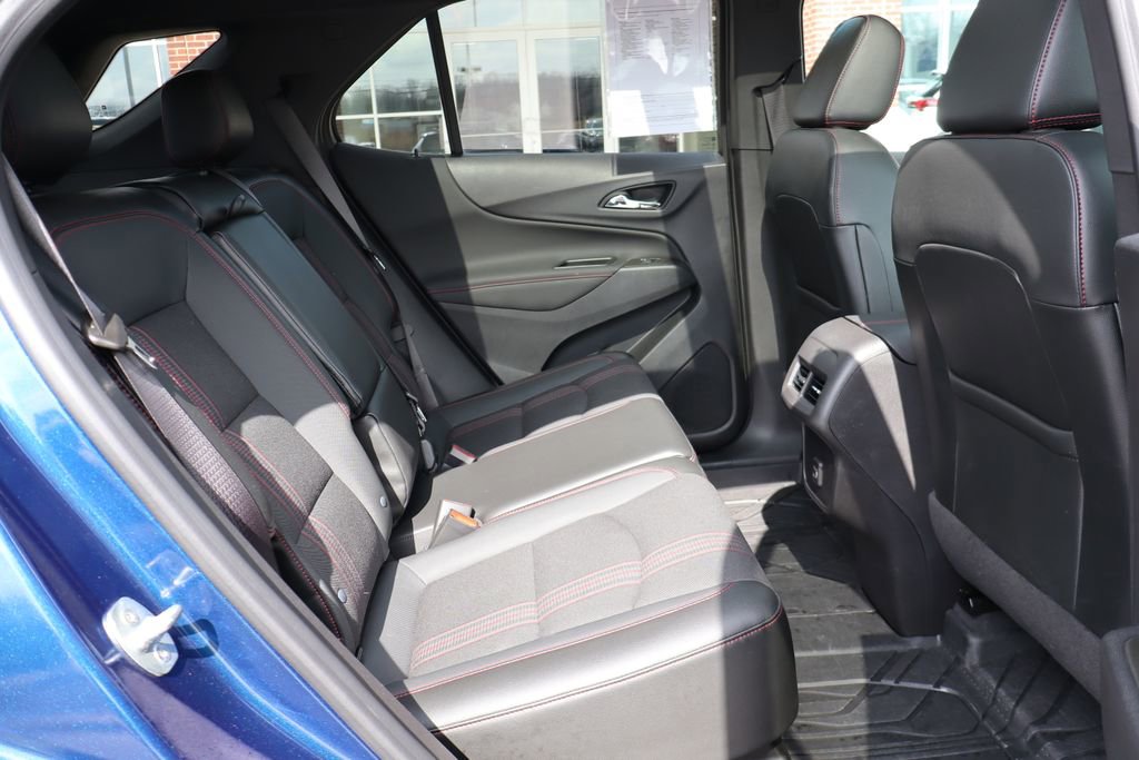Used 2023 Chevrolet Equinox RS w/ LPO, Floor Liner Package image 43