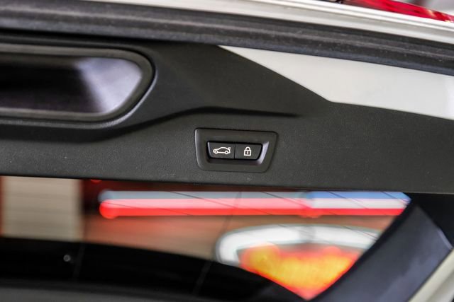 Used 2022 BMW X7 xDrive40i w/ Executive Package image 45