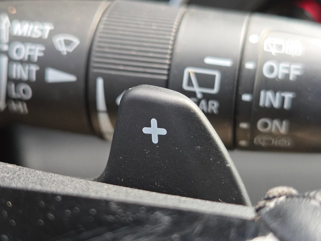 Certified 2025 Honda Pilot Touring image 17