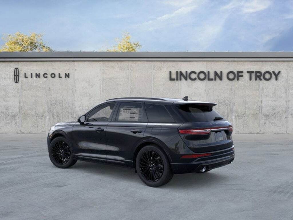 New 2025 Lincoln Corsair Reserve w/ Jet Appearance Package image 26