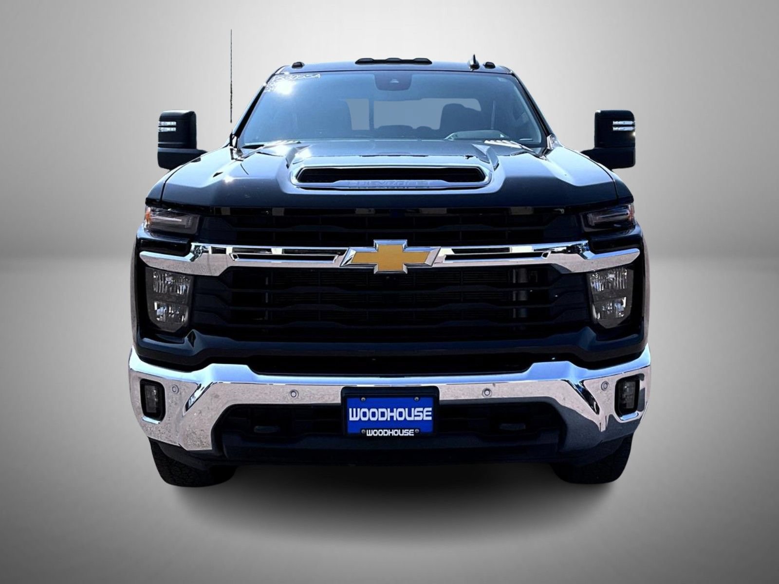 Used 2025 Chevrolet Silverado 3500 LT w/ All Star Edition AWD/4WD image 2