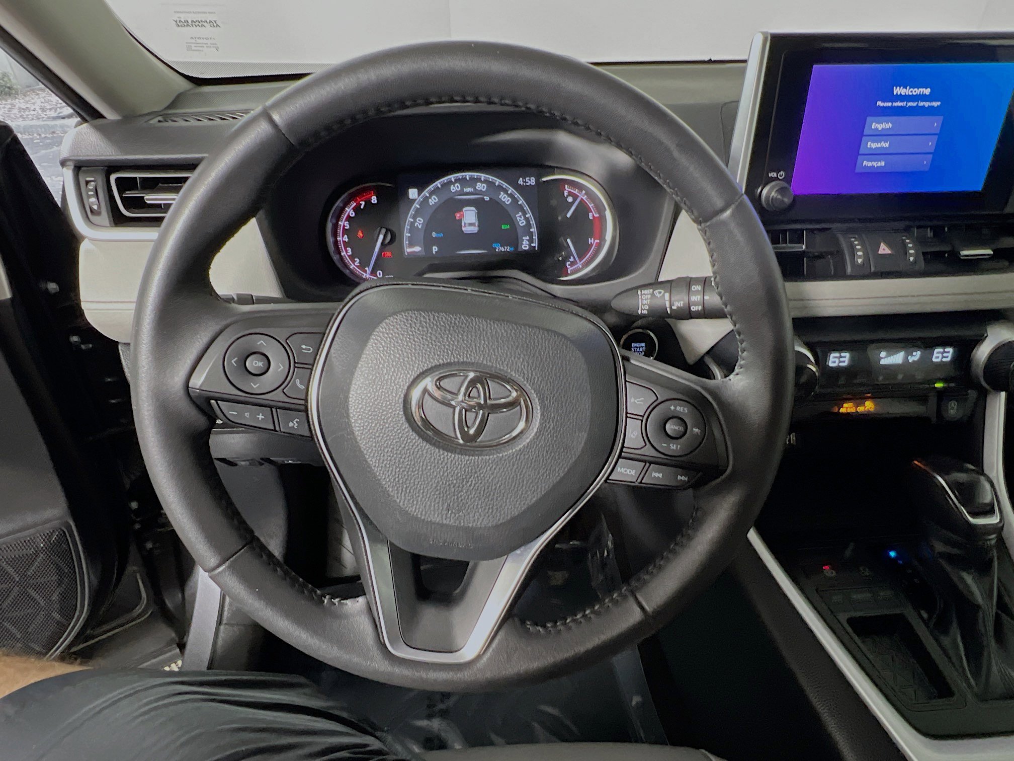 Used 2023 Toyota RAV4 XLE Premium image 18