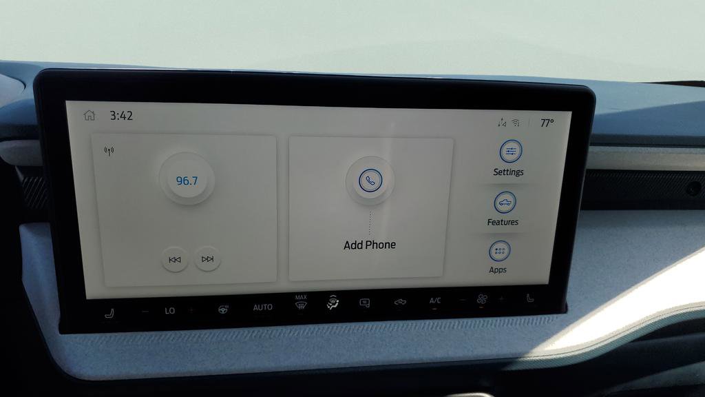 New 2025 Ford Maverick XLT w/ XLT Luxury Package image 29