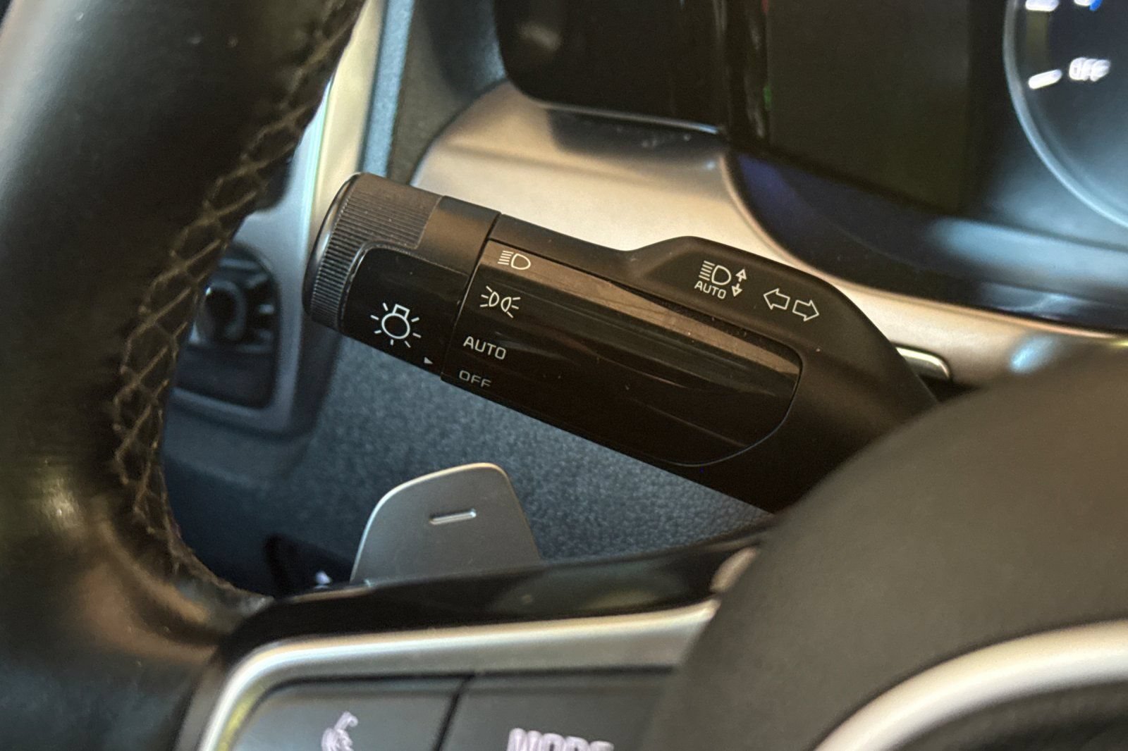 Used 2022 Kia Sorento S FWD image 35