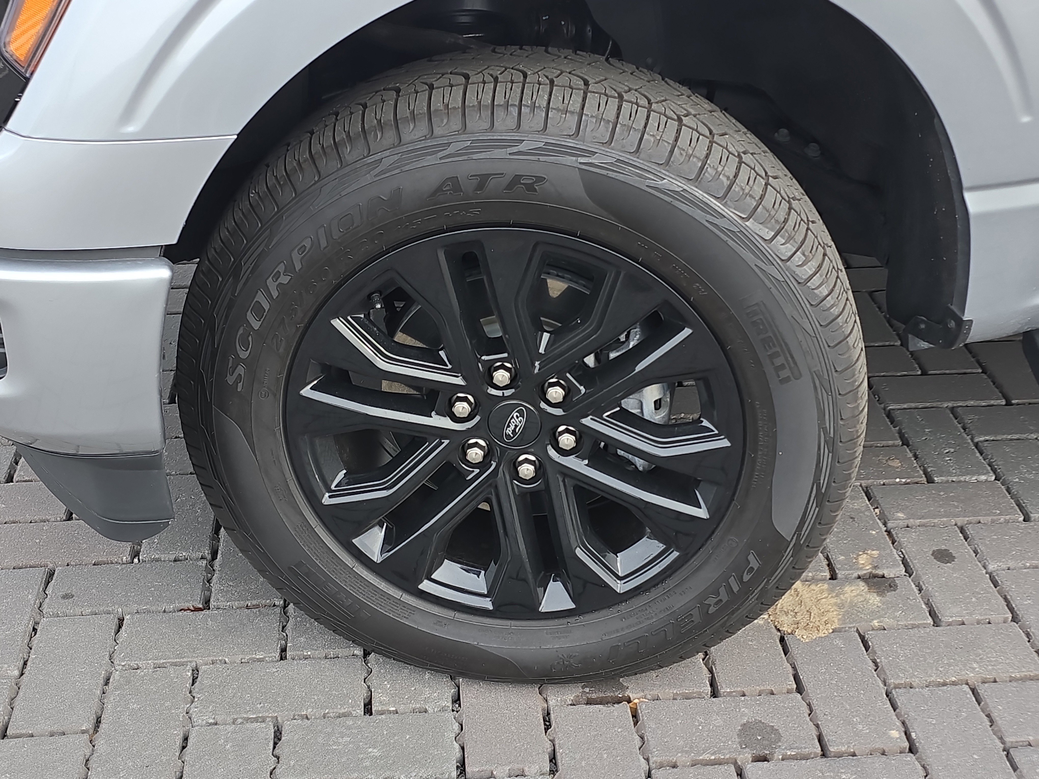 Used 2025 Ford F150 XLT w/ Equipment Group 302A MID image 11