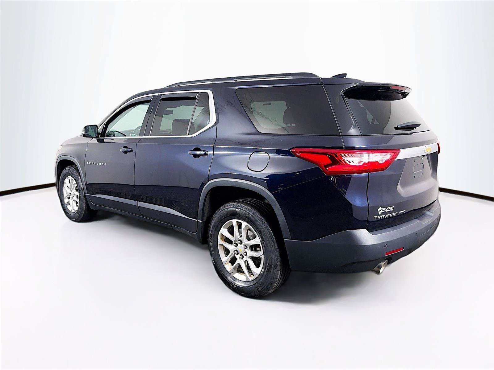 Used 2020 Chevrolet Traverse LT AWD/4WD image 9