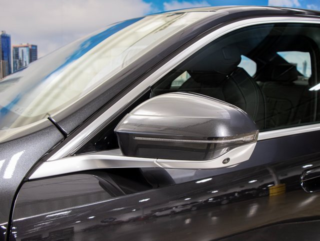 Used 2026 BMW i5 eDrive40 image 10