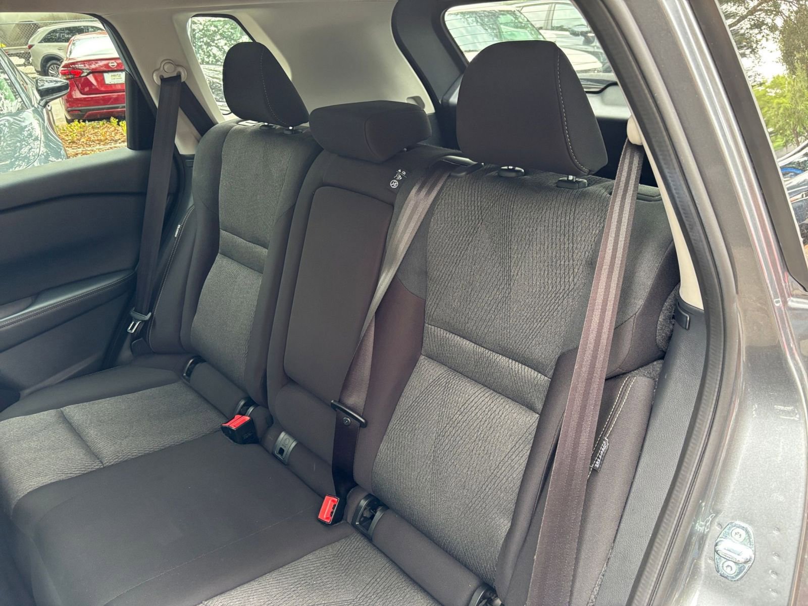 Used 2025 Nissan Rogue SV AWD/4WD image 39
