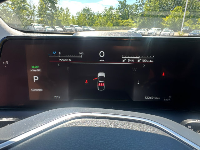 Used 2024 Nissan Ariya FWD image 36