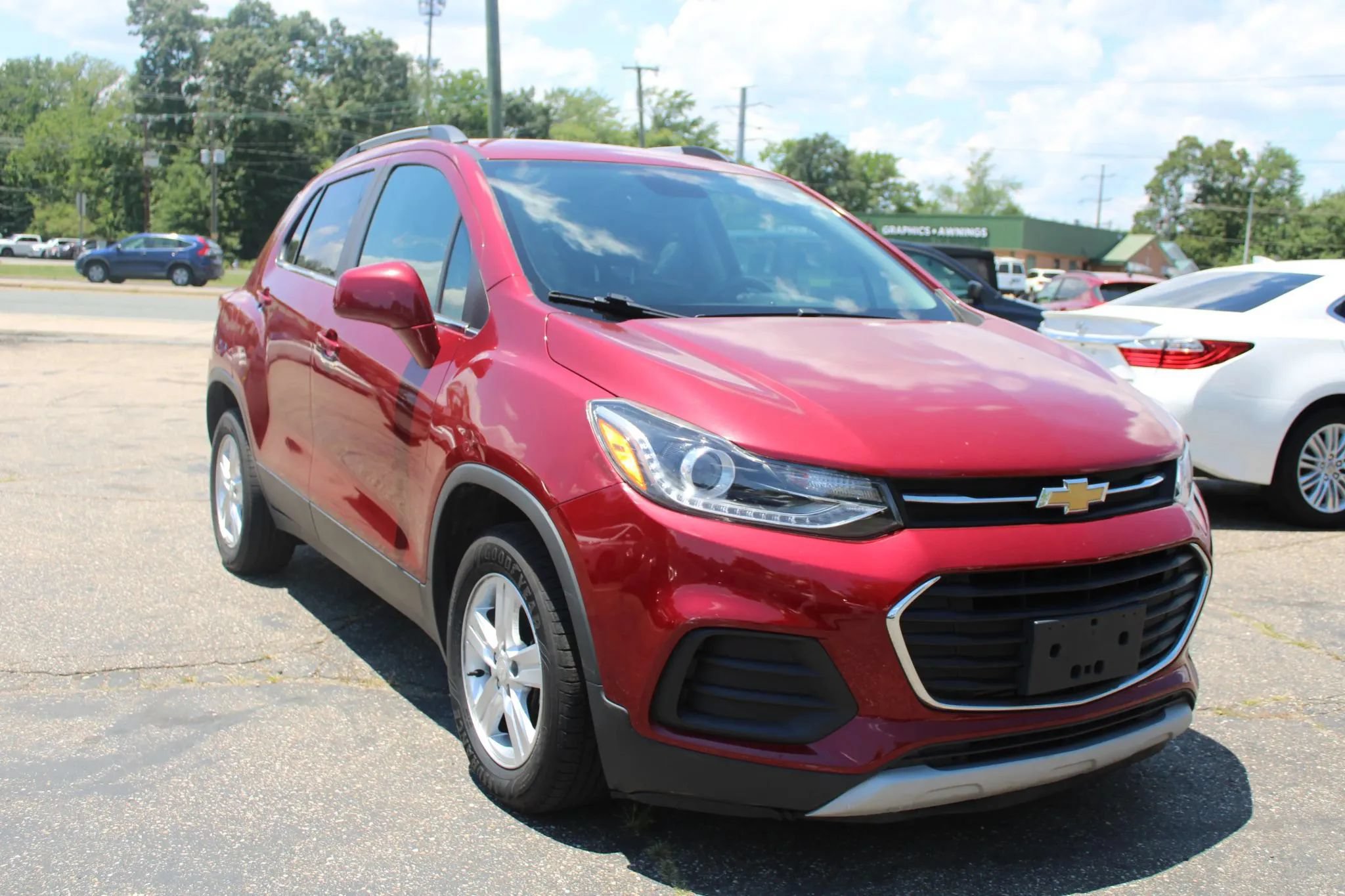 Used 2018 Chevrolet Trax LT FWD image 4