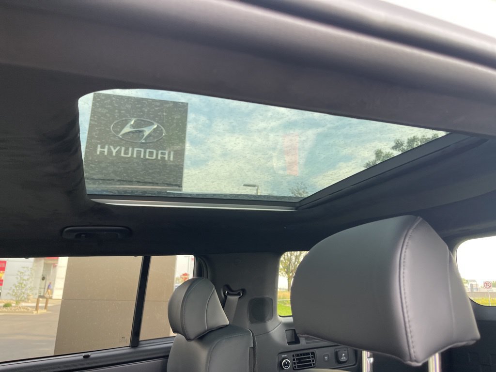 New 2026 Hyundai Santa Fe Calligraphy AWD/4WD image 17