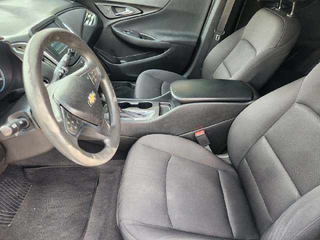 Used 2018 Chevrolet Malibu LS FWD image 12