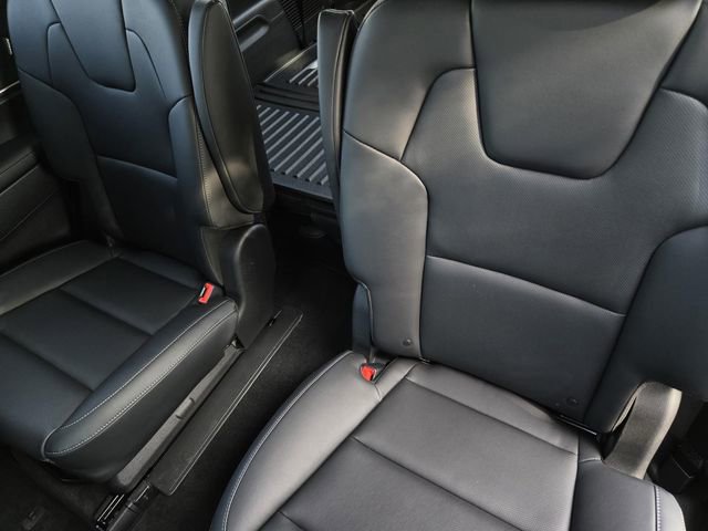 Certified 2025 Kia Telluride S image 15