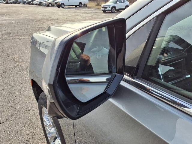 Used 2023 GMC Yukon XL Denali image 48