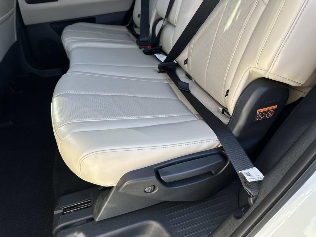 Used 2023 INFINITI QX60 Luxe w/ Cargo Package image 32