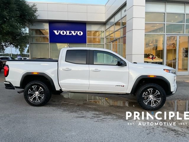 Used 2025 GMC Canyon AT4 AWD/4WD image 9