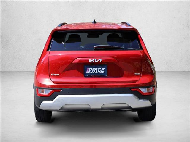 Used 2024 Kia Niro EX FWD image 9