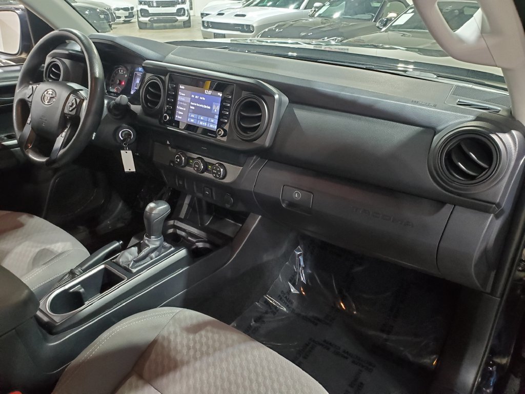 Used 2020 Toyota Tacoma SR w/ SR Convenience Package RWD image 15