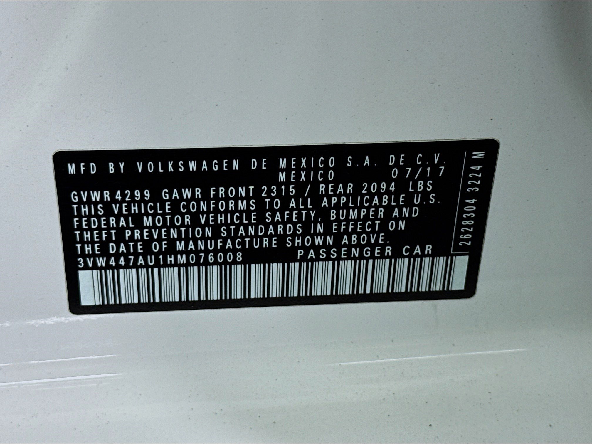 Used 2017 Volkswagen GTI SE image 40