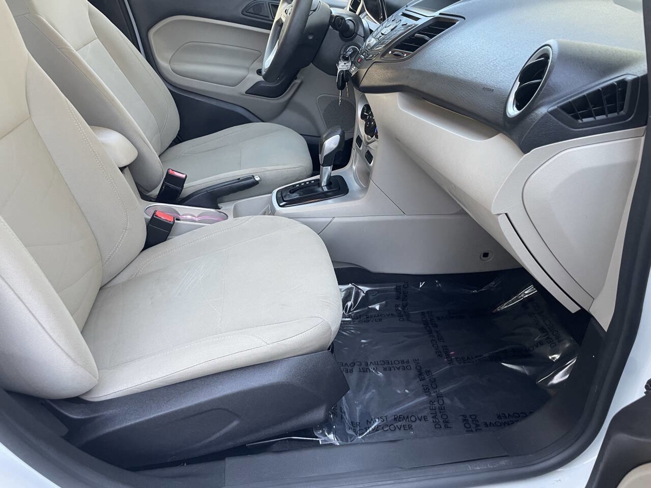 Used 2018 Ford Fiesta SE FWD image 10