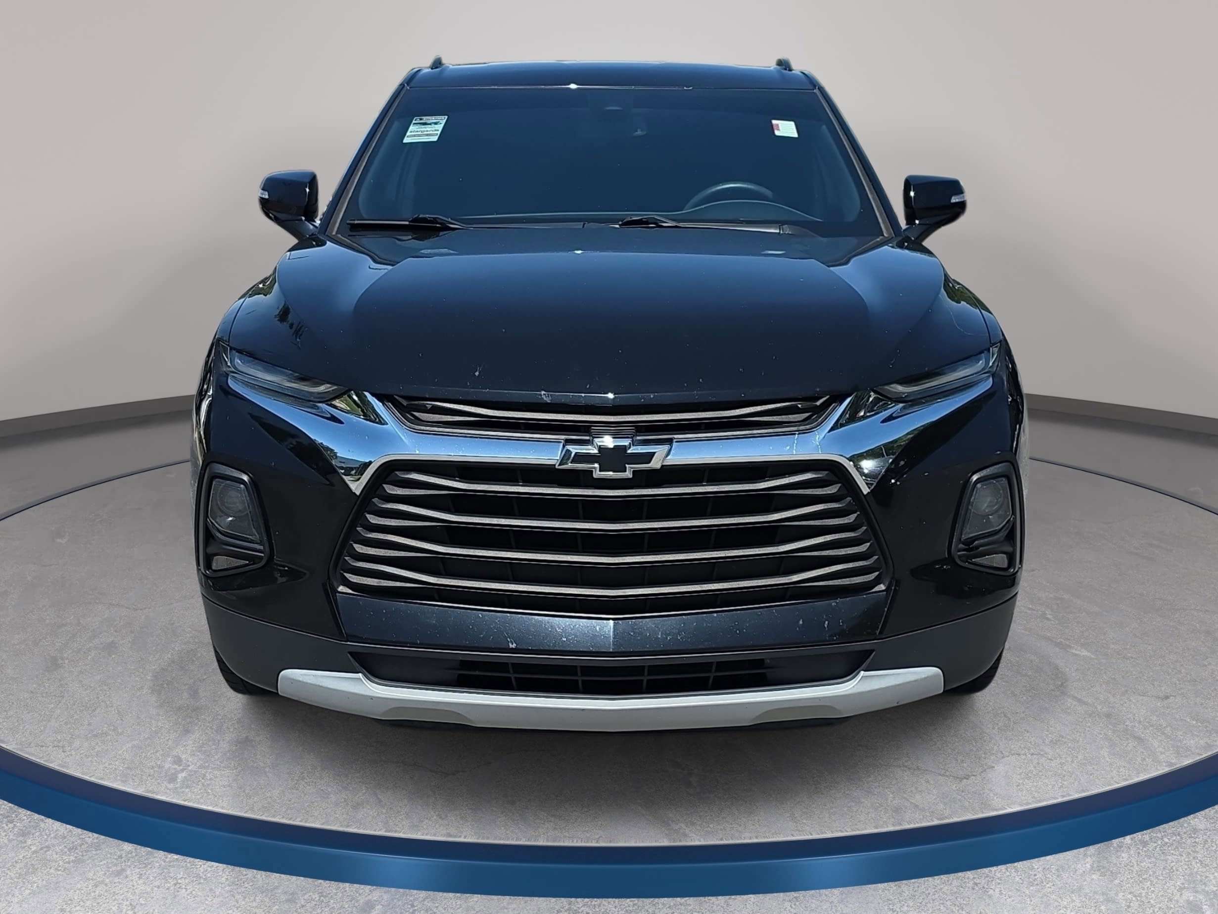 Used 2021 Chevrolet Blazer LT FWD image 2