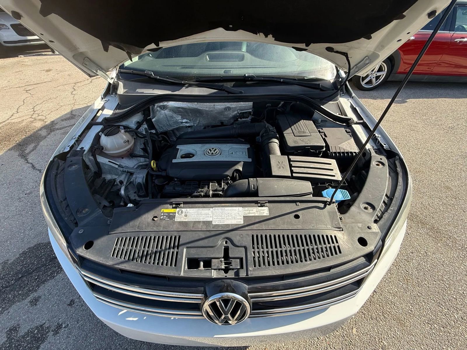 Used 2017 Volkswagen Tiguan Wolfsburg Edition image 30