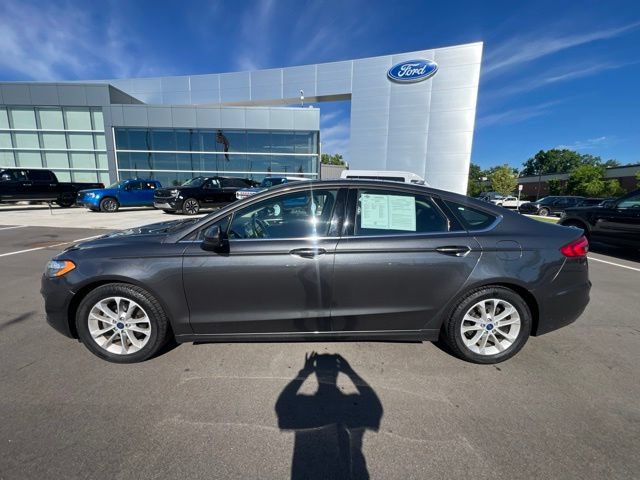 Used 2020 Ford Fusion SE FWD image 8
