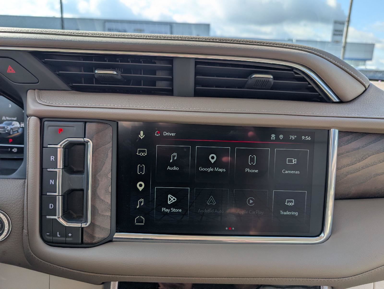 Used 2023 GMC Yukon Denali w/ Max Trailering Package AWD/4WD image 19