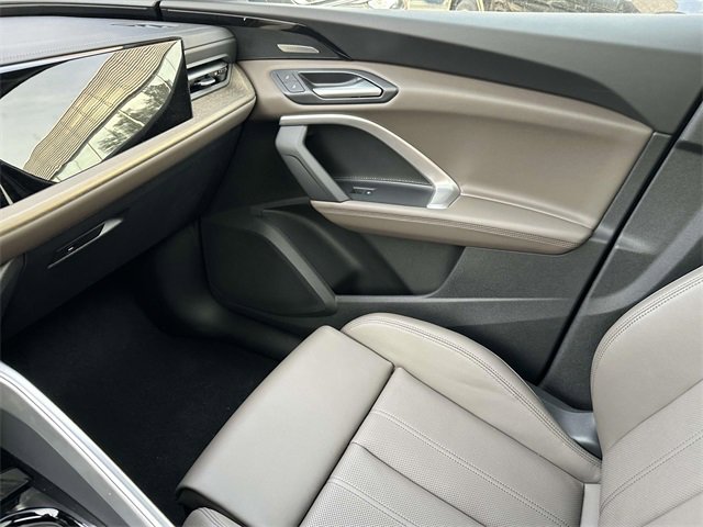 New 2025 Audi Q5 Premium Plus image 13
