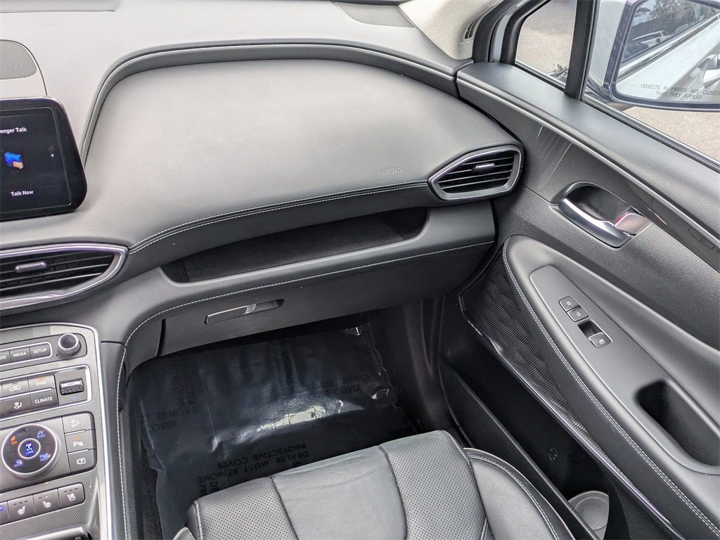 Certified 2022 Hyundai Santa Fe Limited image 16