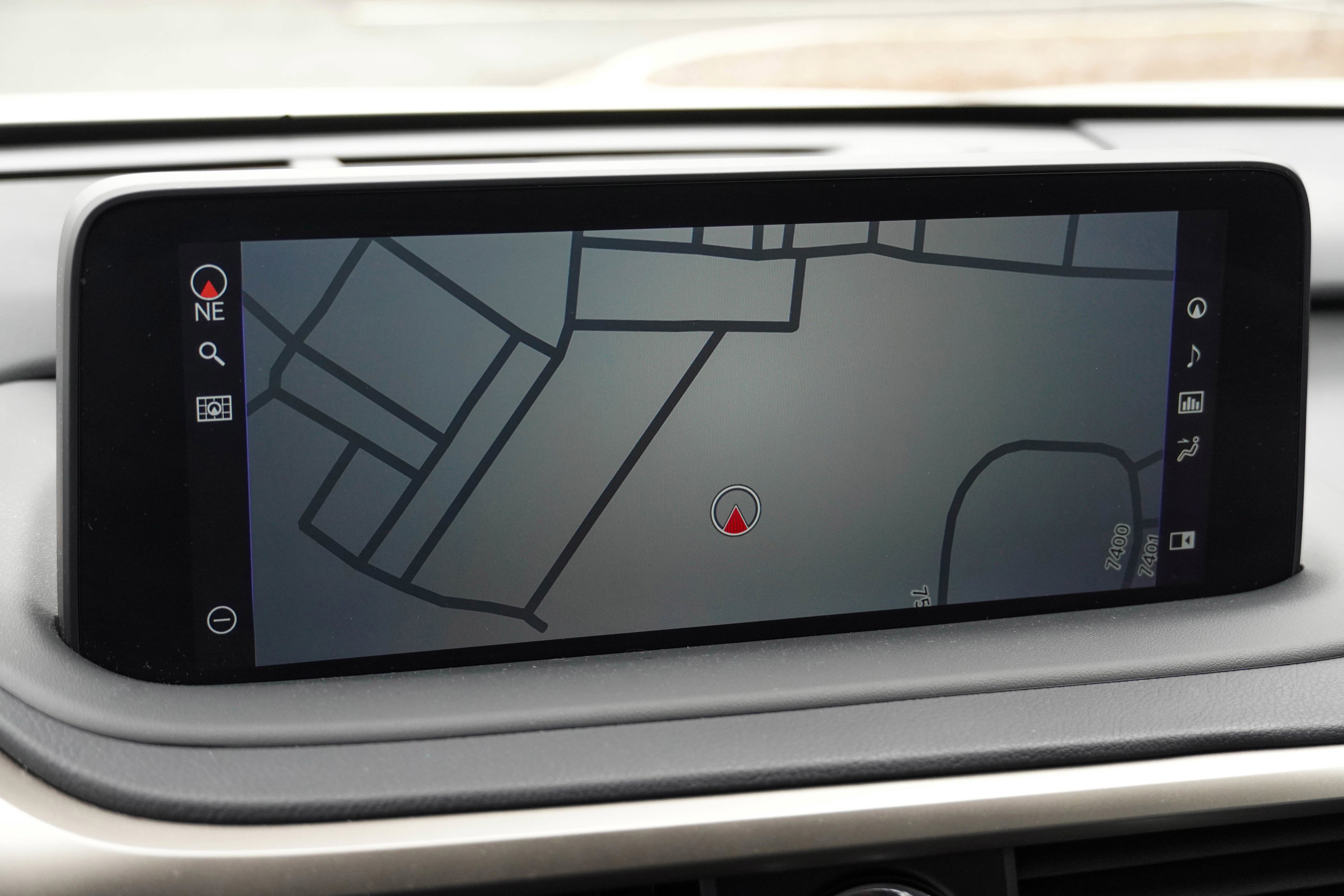 Used 2022 Lexus RX 350L 350L w/ Premium Package image 26