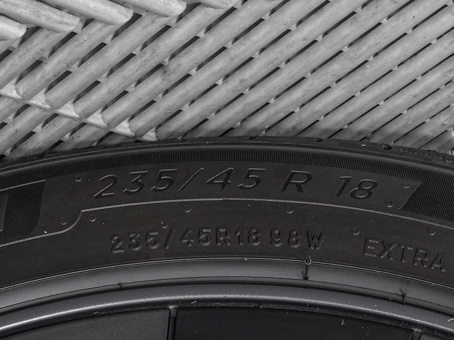 Used 2025 Tesla Model 3 RWD image 34