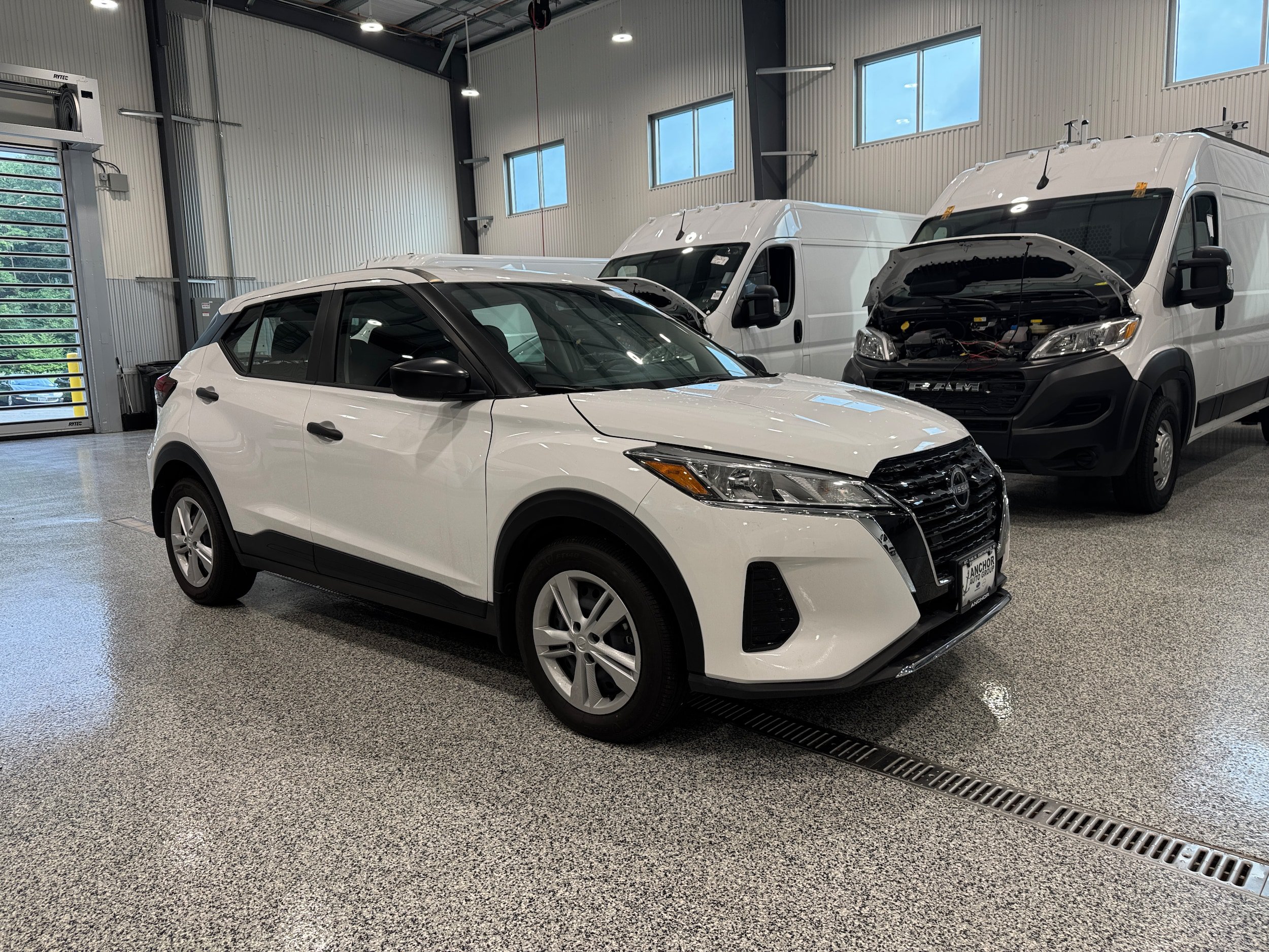 Used 2024 Nissan Kicks S FWD image 3